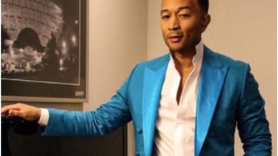 Photo of John Legend Calls Out Rappers for Supporting Trump During Performance for Democratic Campaign