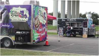 Photo of Houston Church Steps Up to Help Black-Owned Food Truck Vendors Stay Afloat During COVID: ‘If We Can Get Together and Come As One, We Can Do Anything’