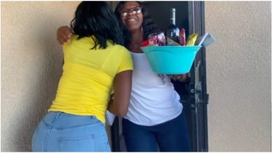 Photo of Black Women Form Group to Spread Sisterly Love Through Wine Baskets