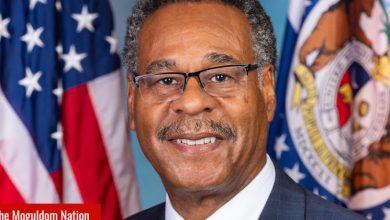 Photo of Missouri Congressman Emmanuel Cleaver Confronted On Reparations (Video)