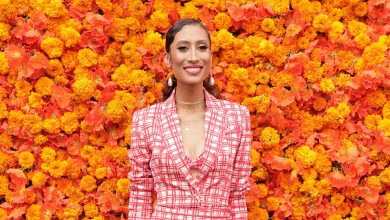 Photo of Elaine Welteroth Joins Forces With Public To Help Black Women Get Into The Game Of Investing