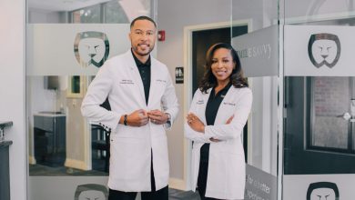 Photo of Married Couple Behind Smile Savvy Cosmetic Dentistry Is Now A Proud Partner Of The Charlotte Hornets