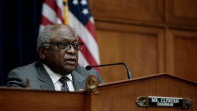 Photo of Rep Jim Clyburn, 81, Says He’s Not Blocking ‘Next Generation’ Of Democrats