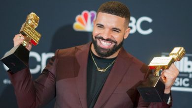 Photo of Drake Tops Several 2021 Billboard Year-End Charts