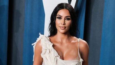 Photo of Kim Kardashian Amazed By SNL Staff’s Work Ethic After Her Debut