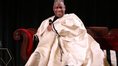 Photo of Fashion Icon & Groundbreaking Vogue Editor, Andre’ Leon Talley, Passes Away at 73 – BlackDoctor.org
