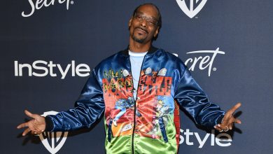 Photo of Trademark Filing Suggests Snoop Dogg Might Be Venturing Into The Hot Dog Business