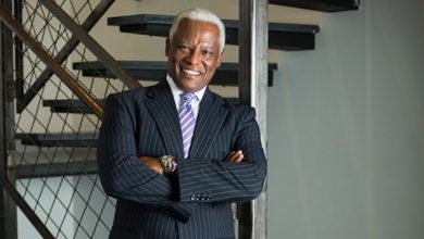 Photo of Entrepreneur Tony Chase, Son Of Texas’ First Black Architect, Donates $1M To His Late Father’s Former School