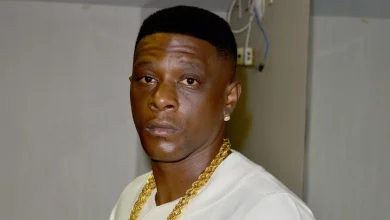 Photo of Boosie & His 18-Yr-Old Son Examine A Woman’s Private Parts With A Magnifying Glass On Instagram Live