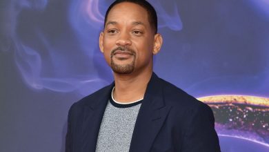 Photo of Will Smith Apologizes To Chris Rock After Slapping Comedian At Oscars