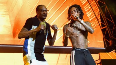 Photo of Snoop Dogg And Wiz Khalifa Drop Star Studded NFT Mixtape