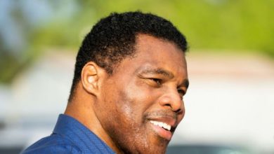 Photo of Herschel Walker Promotes Faulty Health Products