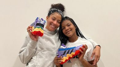 Photo of Candace Parker Sports Sneakers Designed By 12-Year-Old Daughter Lailaa In WNBA Season Opener
