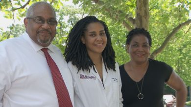 Photo of Zindzi Thompson Set To Make History As The Youngest Black Woman To Graduate From Meharry Medical College