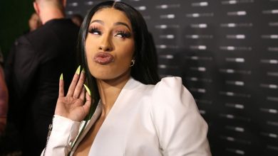 Photo of Cardi B Donates $100K To Her Former School