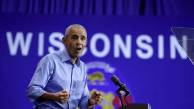 Photo of Obama Mocks Racist GOP Attacks: Birther Lie Isn’t Even In ‘Top 10 List Of Crazy’ Anymore