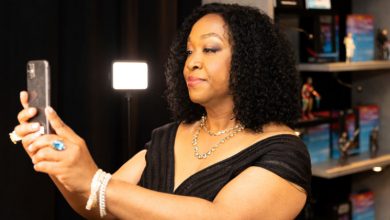 Photo of Shonda Rhimes And Other Democrat Celebrities Dump Twitter After Musk Takeover