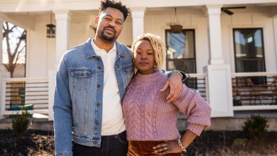 Photo of Black Couple’s Home Appraisal Increased From $995K To $1.48M With White Friend Disguised As Homeowner