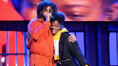 Photo of Ari Lennox Says She Was Afraid To Quit The ‘Highest-Paid Job’ She Ever Had To Go Meet With J. Cole To Sign To Dreamville