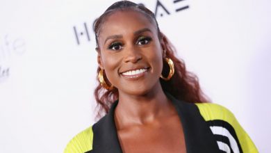 Photo of Issa Rae Details Her ‘Insecure’-Like Introduction To Adulthood — ‘We Never Paid Rent For Six Months’