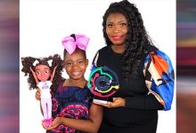 Photo of Black Mom and Daughter Create First Interactive STEM Somi Doll, Win Innovation of the Year Award