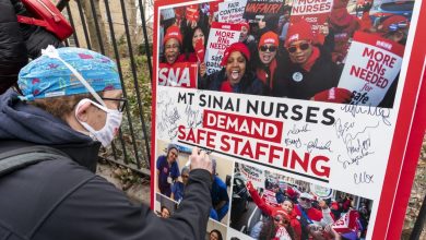 Photo of Negotiations inch along under shadow of NYC nurses’ strike