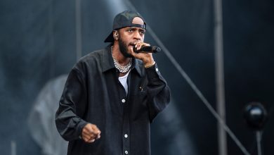Photo of ‘We Split Like $5,000 Between Four Of Us’ — 6LACK Recalls Signing A Record Deal With His Friends Around But No Lawyer