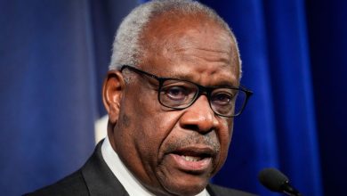 Photo of Why the Latest Voice In the Chorus of Demands for Clarence Thomas to Step Down Could be a Sign of Trouble for the Supreme Court Justice