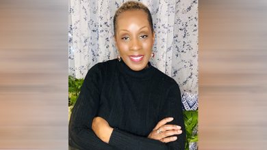 Photo of Black Female Psychologist Uses QR Codes to Launch Interactive Coaching System For Personal and Professional Development