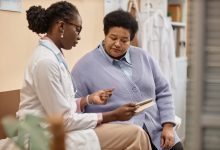 Photo of 3 Major Barriers to Black Clinical Trial Participation and How to Solve Them – BlackDoctor.org