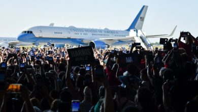 Photo of Trump Lies Kamala Harris Had AI Crowd At Michigan Airport Rally