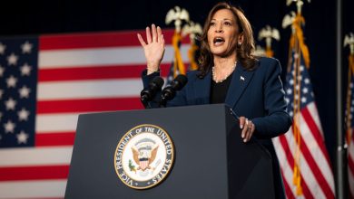 Photo of Kamala Harris Holds Slight Lead Over Trump, New Poll Suggests