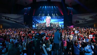 Photo of Black And White Christians Divided Over Support For Trump