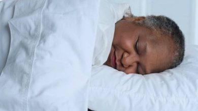 Photo of 10 Ways Black Women Can Sleep Better with Hot Flashes