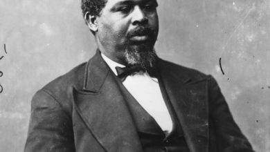 Photo of Statue Of Robert Smalls Set To Be Built In Beaufort, S.C.