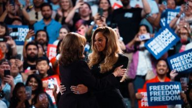 Photo of Beyoncé Ready To Sing ‘New American Song’ With Kamala Harris