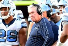 Photo of Tar Heels head football coach Mack Brown, not UNC, will decide when he retires