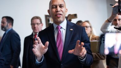 Photo of GOP Wants Hakeem Jeffries To Apologize For ‘Fight’ Comments