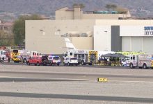 Photo of 1 dead in Arizona after jet hits plane parked near Scottsdale airport