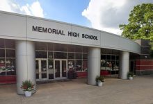 Photo of 2 teenage girls accused of planning pipe bomb attack at Houston area high school