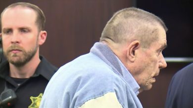 Photo of The white man who pleaded guilty to shooting a Black teen who rang a wrong doorbell dies