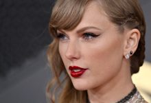 Photo of Taylor Swift Fanatic Files for Divorce After her Husband Booed the Singer at the Super Bowl 