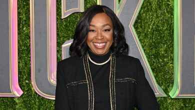 Photo of Shonda Rhimes steps down from Kennedy Center Board following Trump’s election as chair