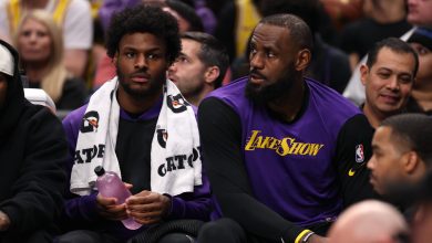 Photo of LeBron James and son Bronny James deny any and all wrongdoing in 2022 car crash