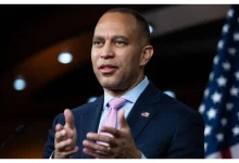 Photo of Trump White House and GOP In Full Meltdown Over Hakeem Jeffries’ ‘Fight in the Streets’ Comment While Democrats Dismiss Demand for Apology, Calling It ‘Laughable’