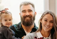 Photo of Jason Kelce’s Wife Kylie Can’t Stand His Parenting Style, Says Their Kids ‘Act Like I’m a Bad Dad’