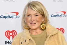 Photo of Martha Stewart Moans In ‘Thirst Trap’ Video After Revealing Shocking Moment Parole Officer Blocked Her ‘SNL’ Hosting Gig