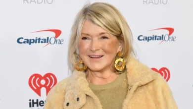 Photo of Martha Stewart Moans In ‘Thirst Trap’ Video After Revealing Shocking Moment Parole Officer Blocked Her ‘SNL’ Hosting Gig