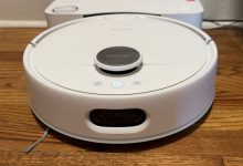 Photo of The iOS 18.4 beta brings Matter robot vacuum support