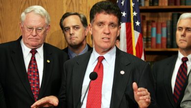 Photo of Dave Weldon, former lawmaker and vaccine critic, faces Senate grilling for CDC director role